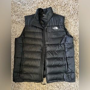 Men’s XL Northface vest